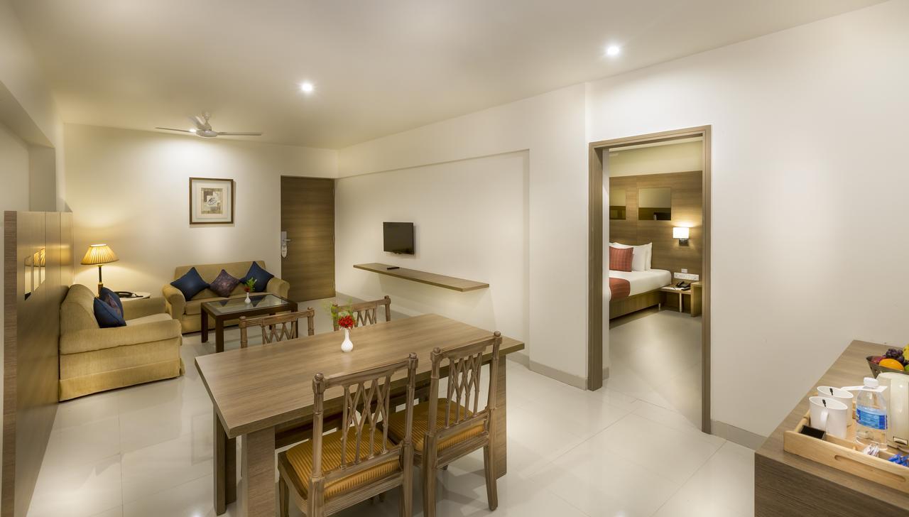 Regency Tiruttani By Grt Hotels Thiruttani Екстер'єр фото