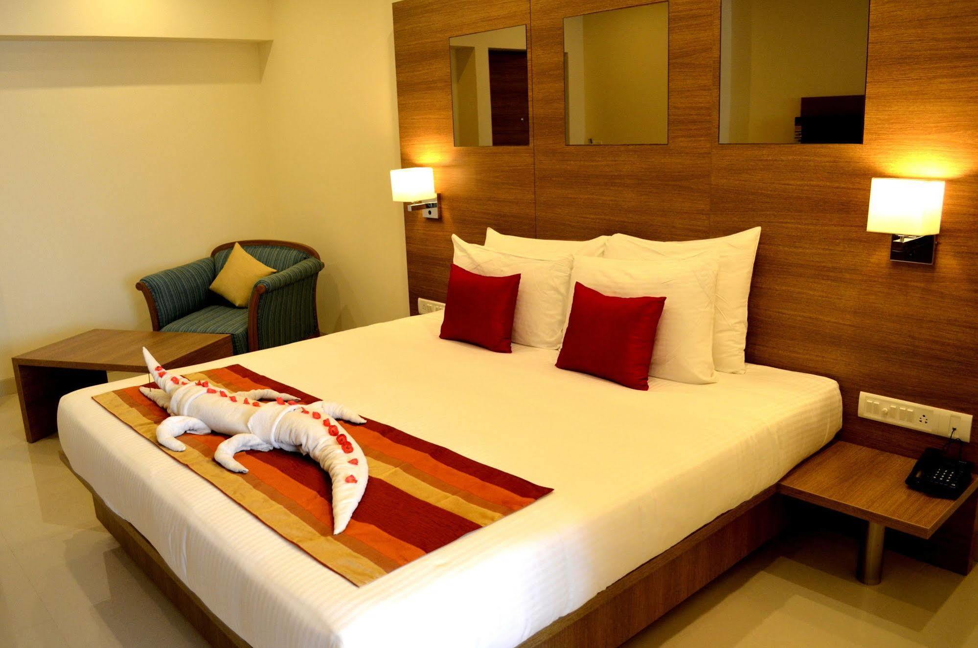 Regency Tiruttani By Grt Hotels Thiruttani Екстер'єр фото
